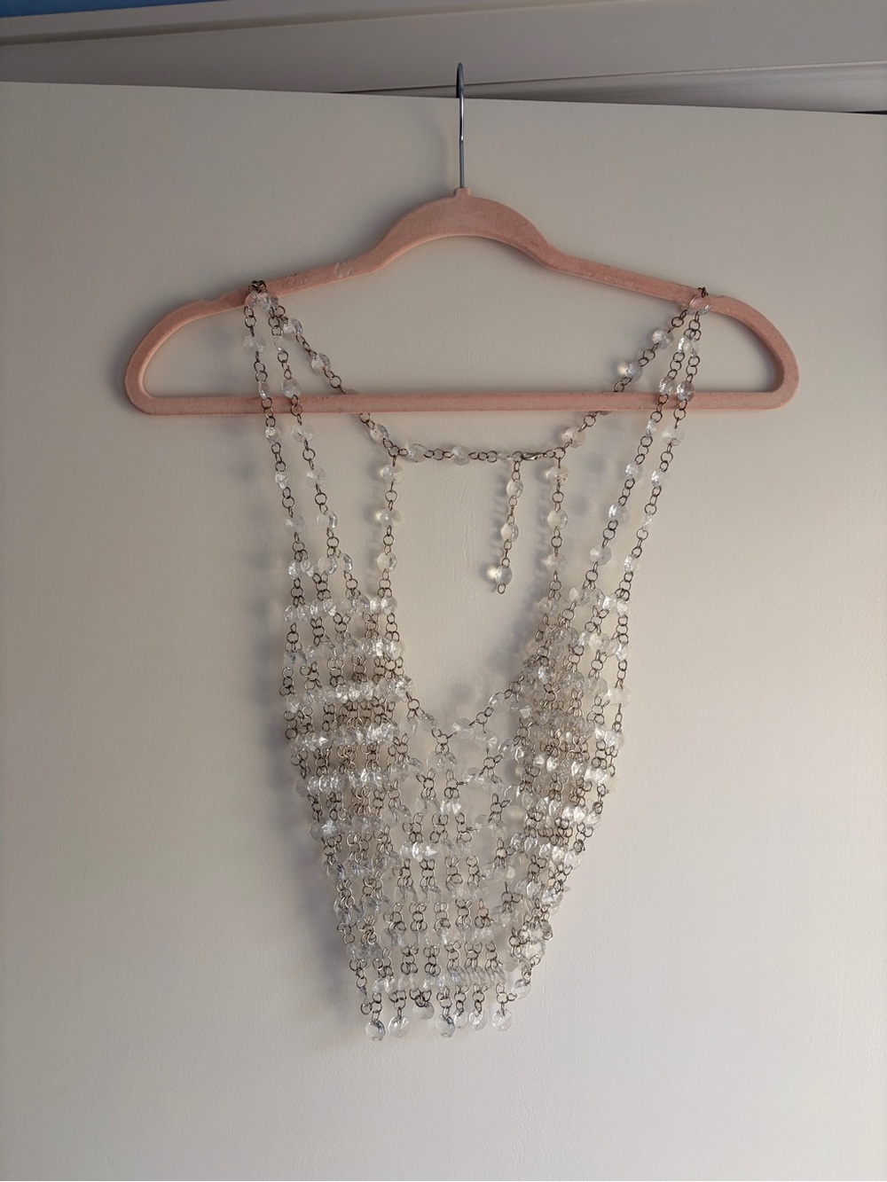 Crystal-Linked Chain Statement Top - Picture 2 of 2